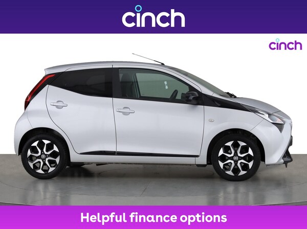 Used Toyota AYGO 2019 for sale - 75276810: Photo 2