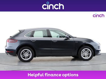 Used Porsche Macan 2016 for sale - 76062597: Photo 2