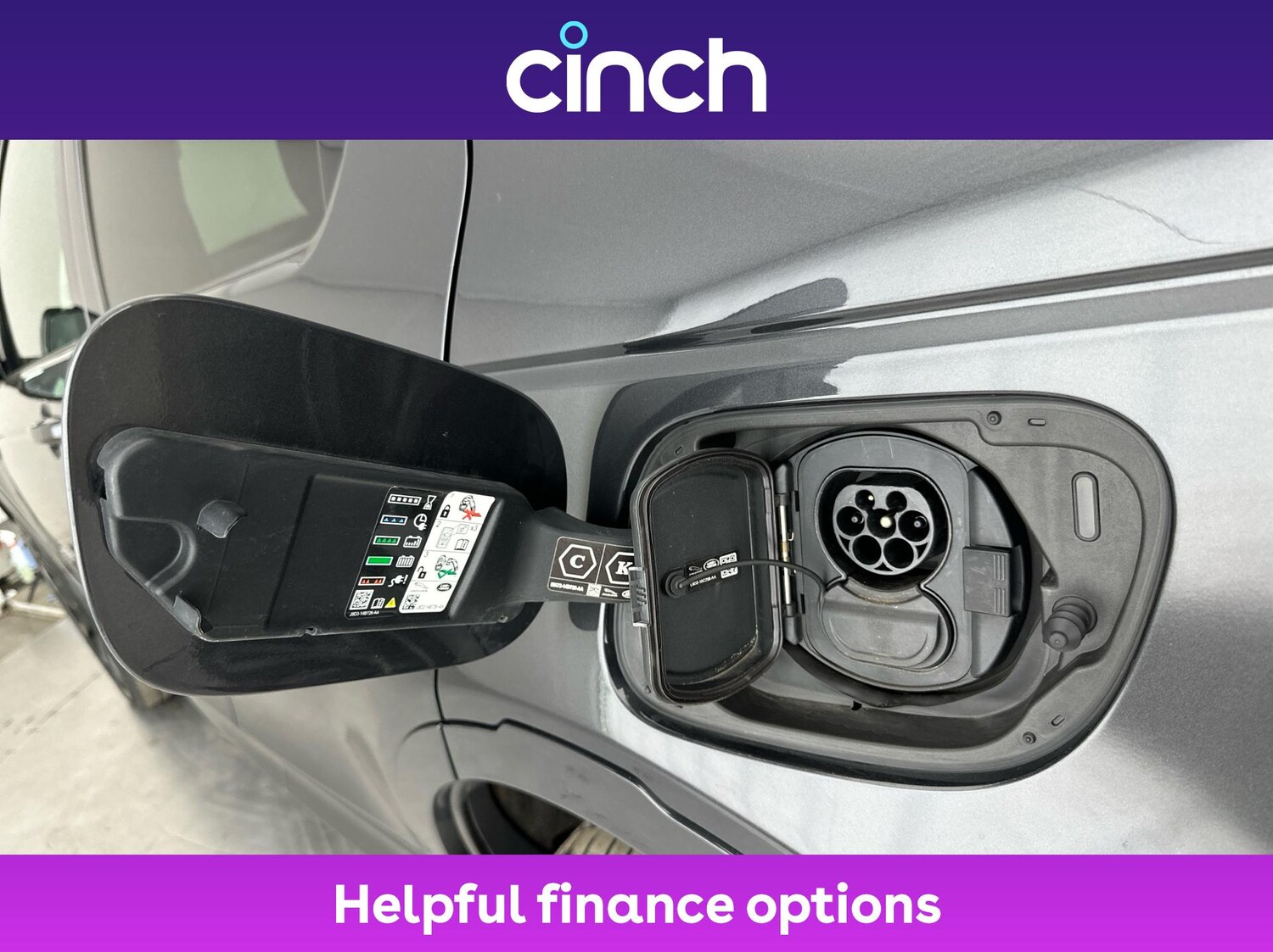 Used Land Rover Discovery Sport 2022 for sale - 76376470: Photo 35