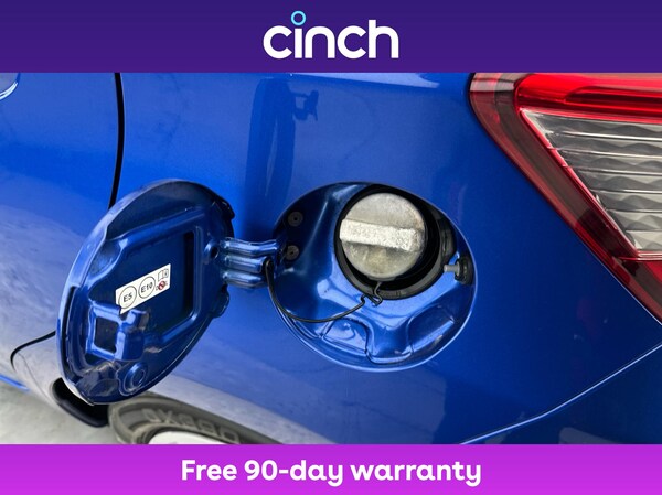 Used Toyota Yaris 2020 for sale - 76324078: Photo 29