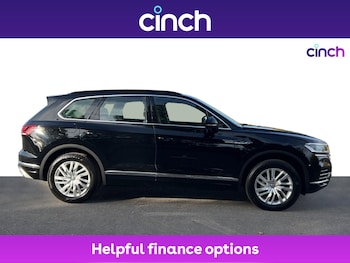 Used Volkswagen Touareg 2019 for sale - 76767574: Photo