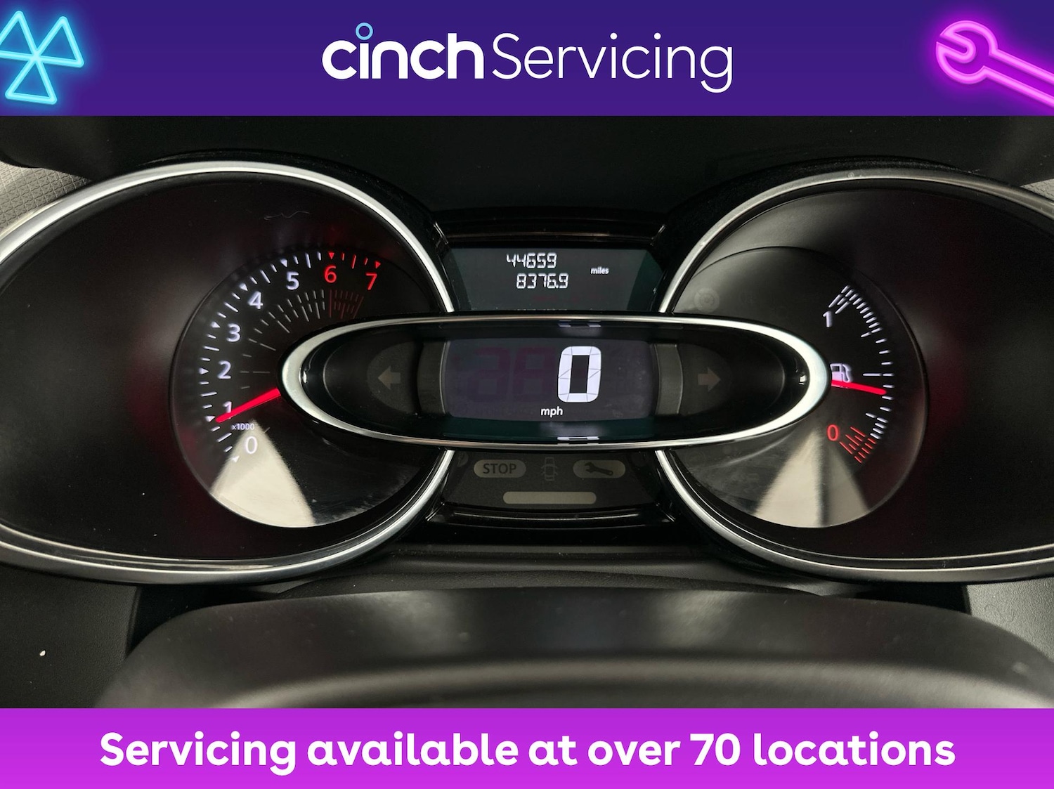 Used Renault Clio 2017 for sale - 76357361: Photo 18