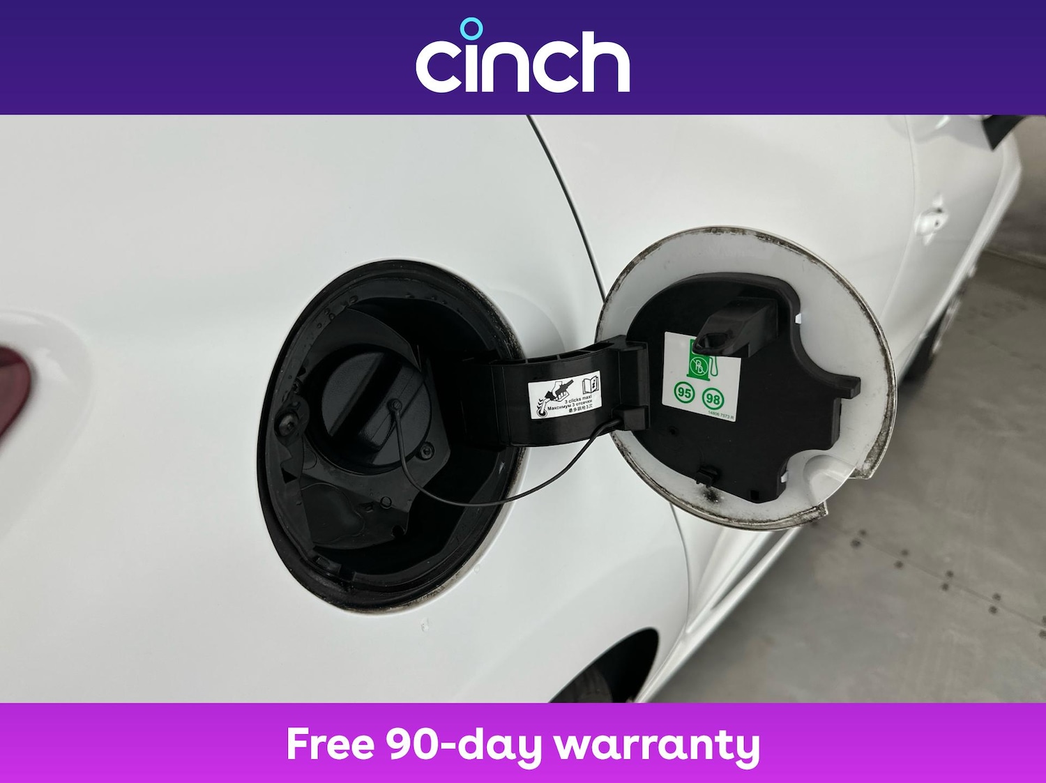 Used Renault Clio 2017 for sale - 76357361: Photo 29