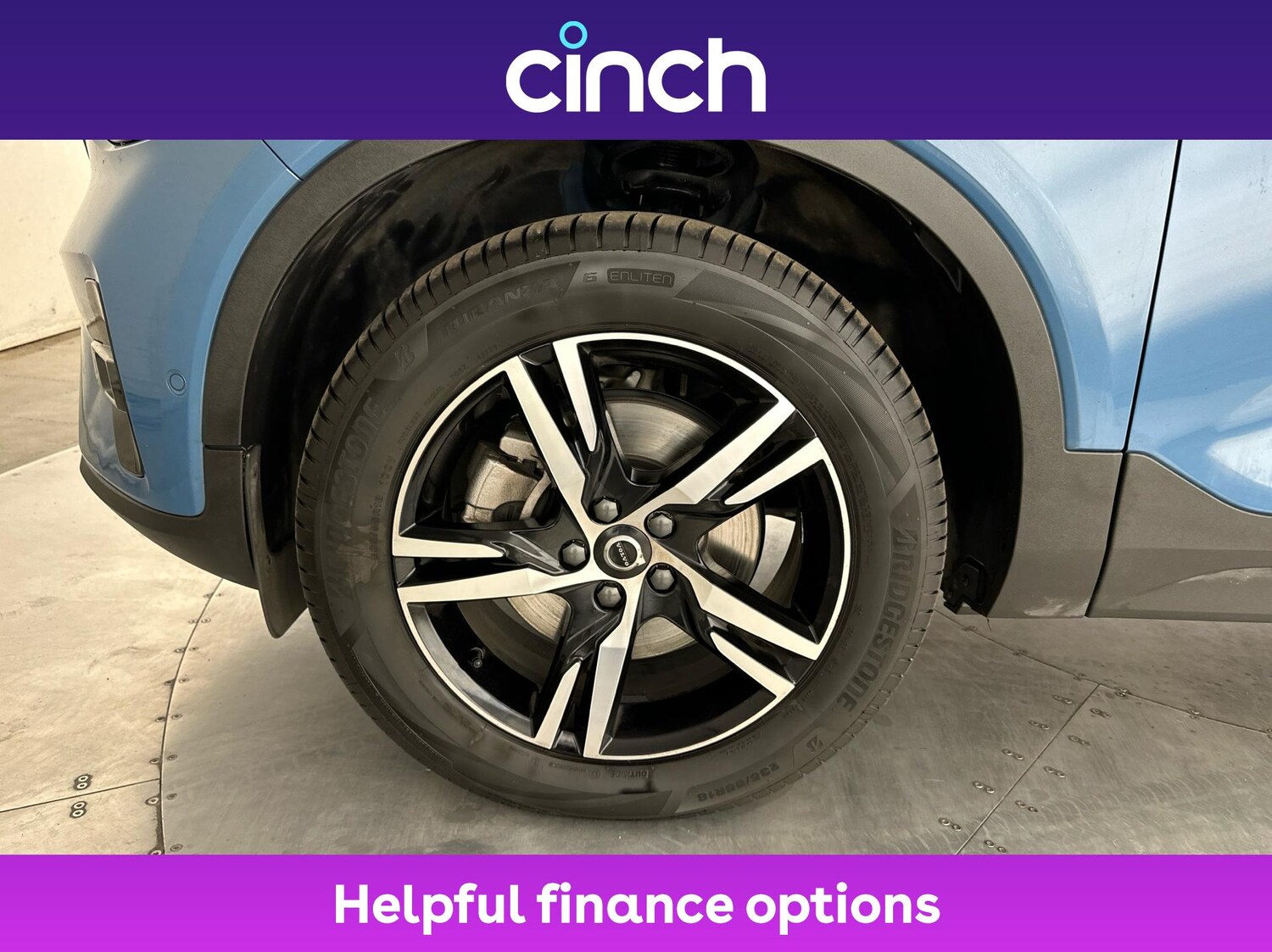 Used Volvo XC40 2023 for sale - 76400544: Photo 24