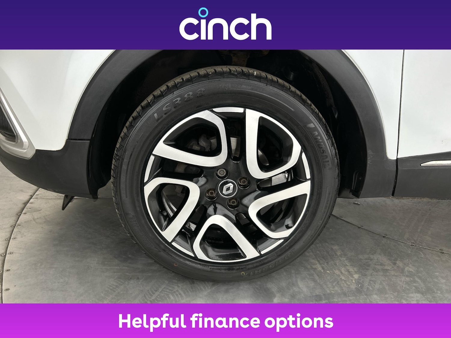 Used Renault Captur 2018 for sale - 76739322: Photo 24