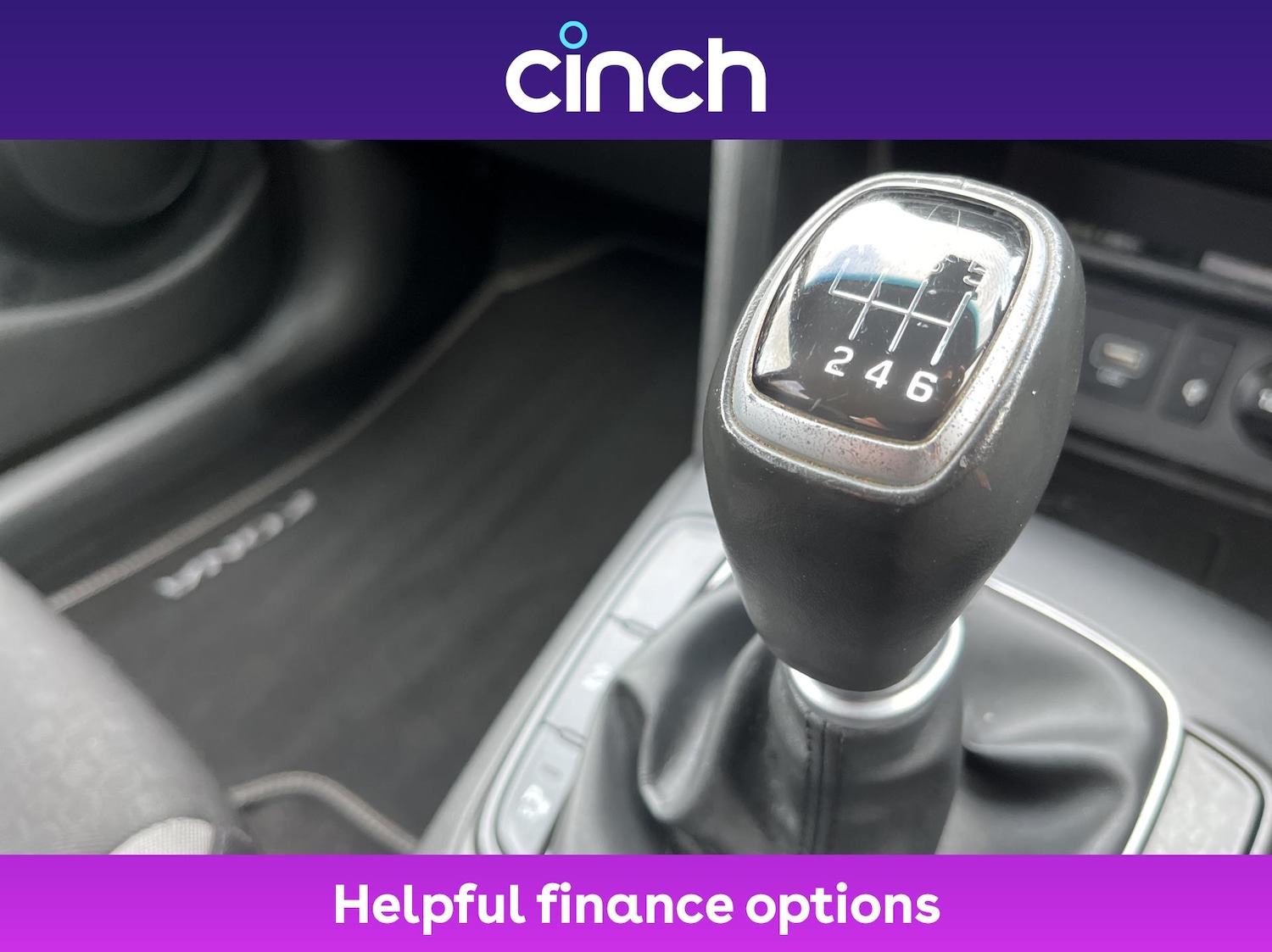 Used Hyundai KONA 2018 for sale - 76357382: Photo 35