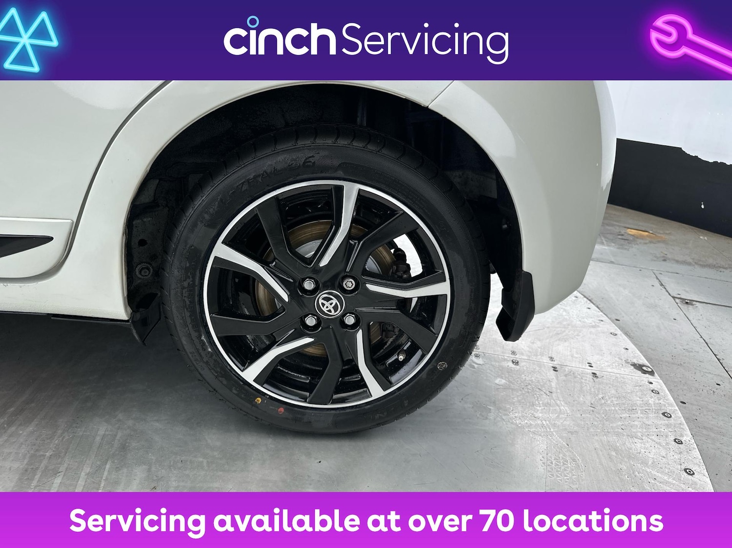 Used Toyota Yaris 2018 for sale - 76429104: Photo 26