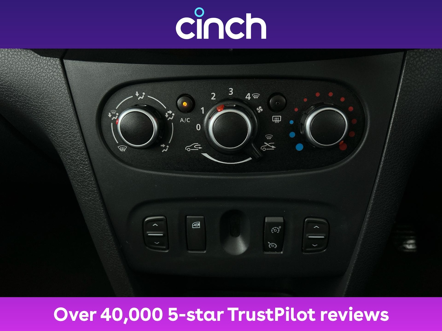 Used Dacia Sandero Stepway 2017 for sale - 77064250: Photo 33