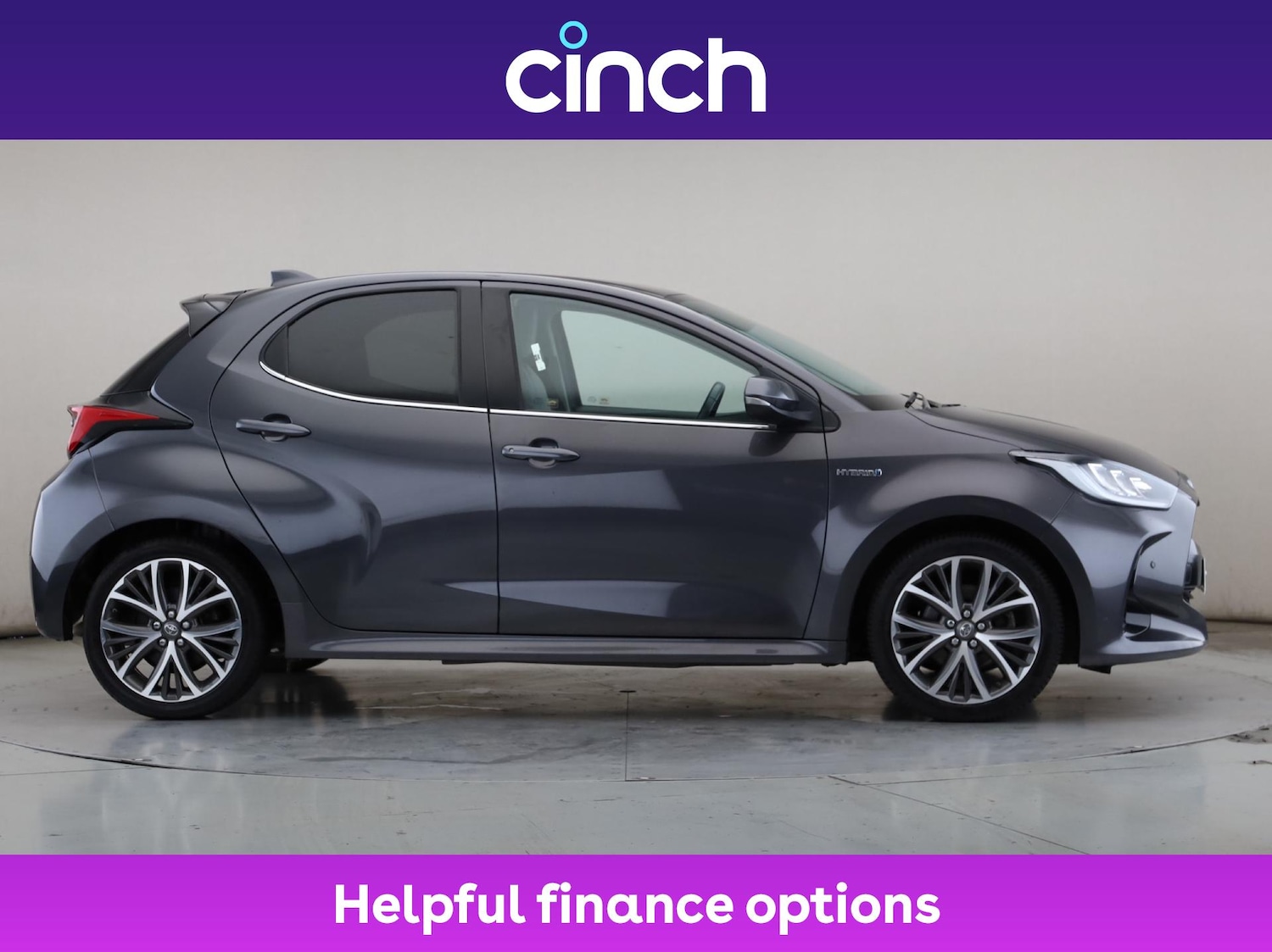 Used Toyota Yaris 2020 for sale - 76313463: Photo 2