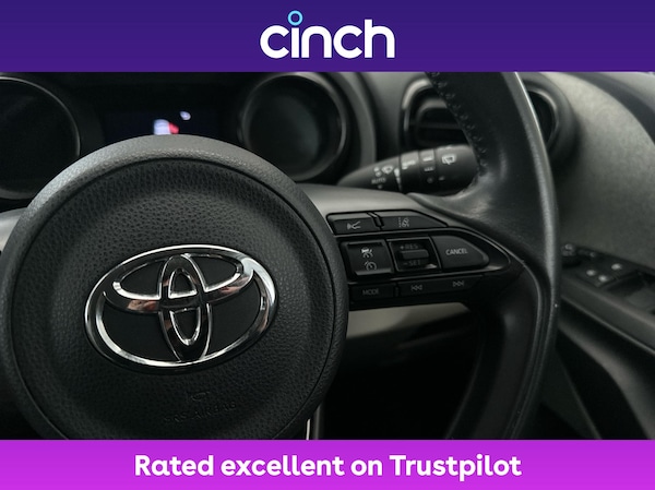 Used Toyota Yaris 2020 for sale - 76313463: Photo 33