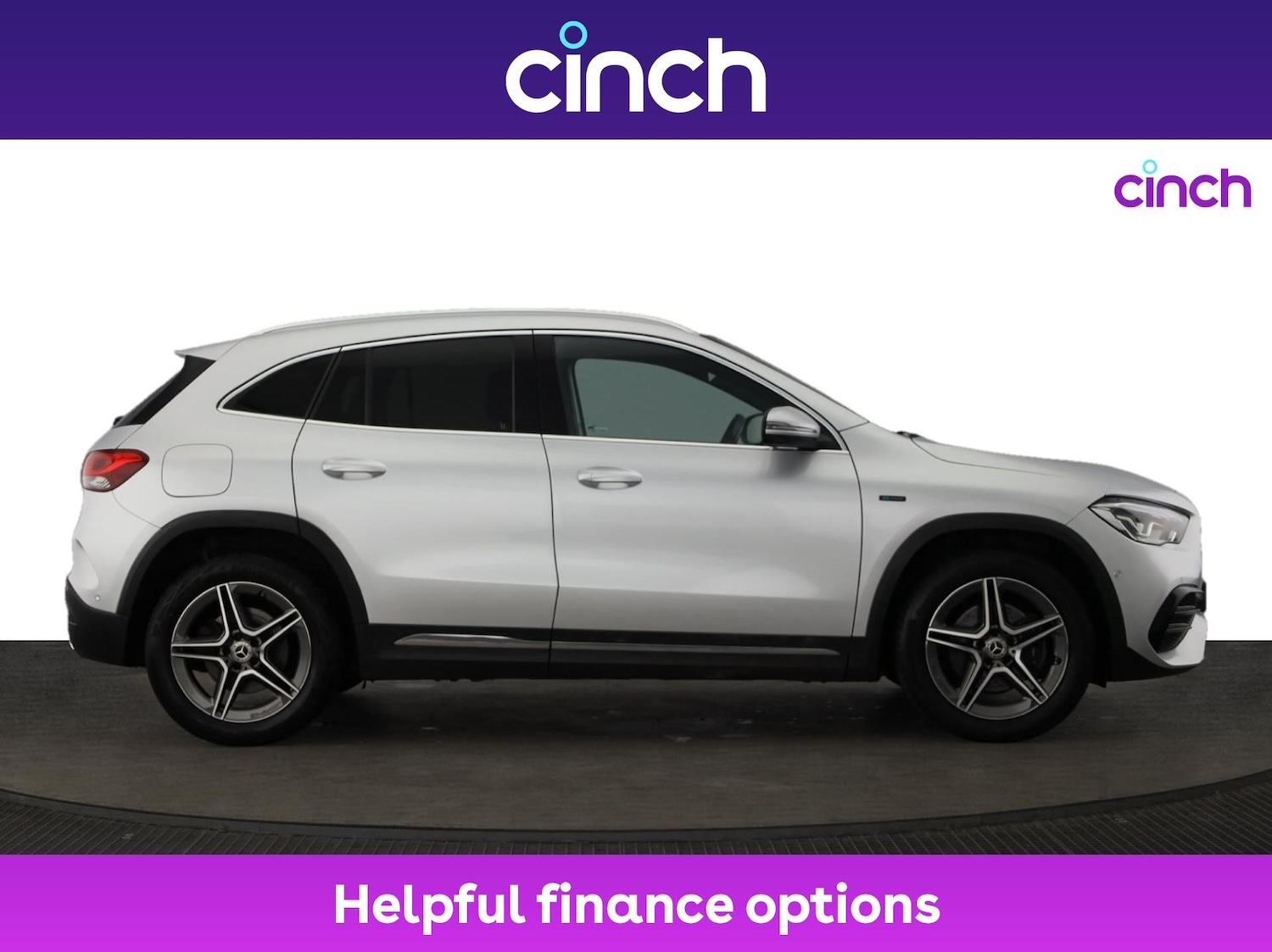 Used Mercedes-Benz GLA 2021 for sale - 77026316: Photo 2