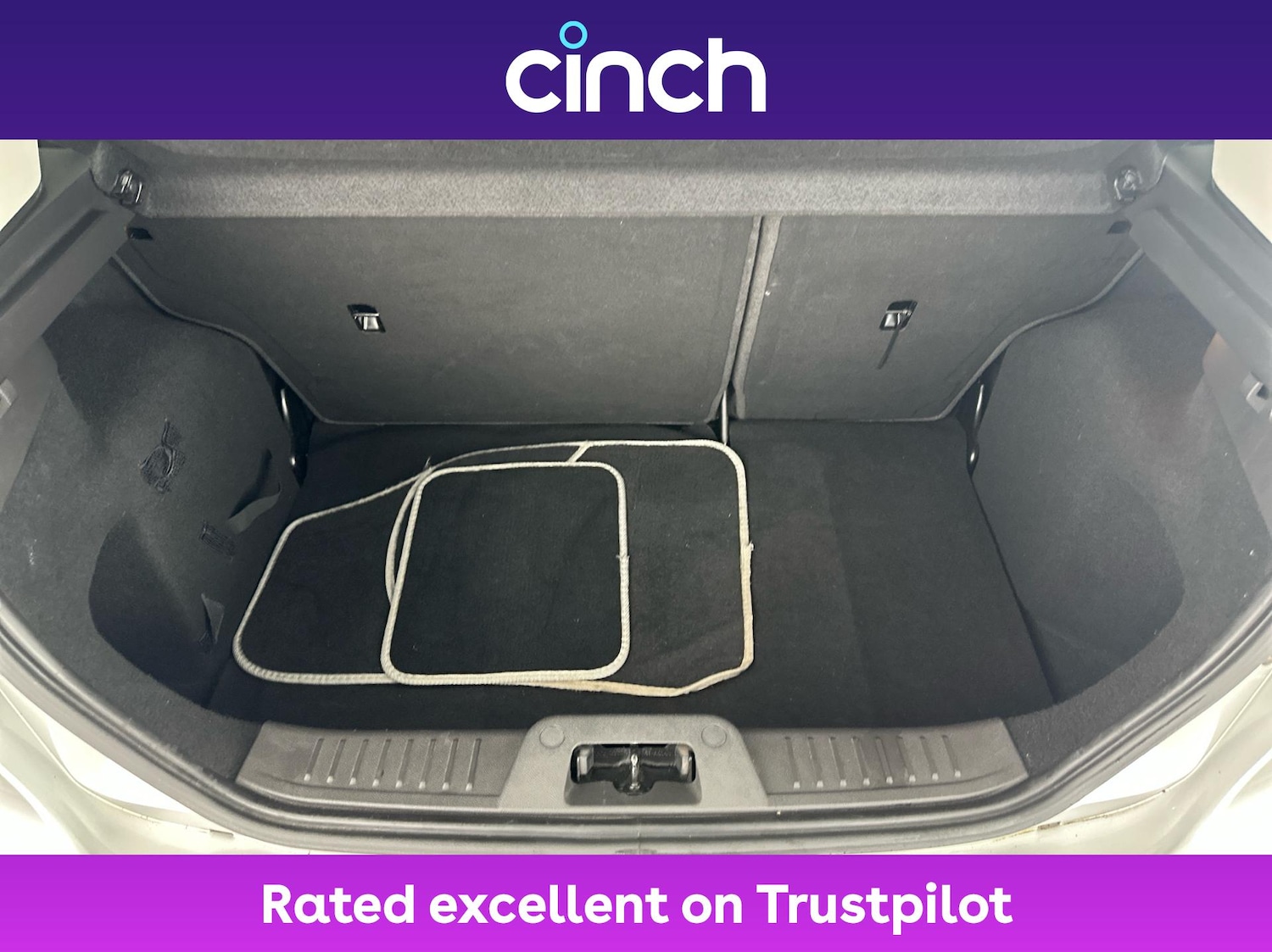 Used Ford Fiesta 2017 for sale - 77026387: Photo 21