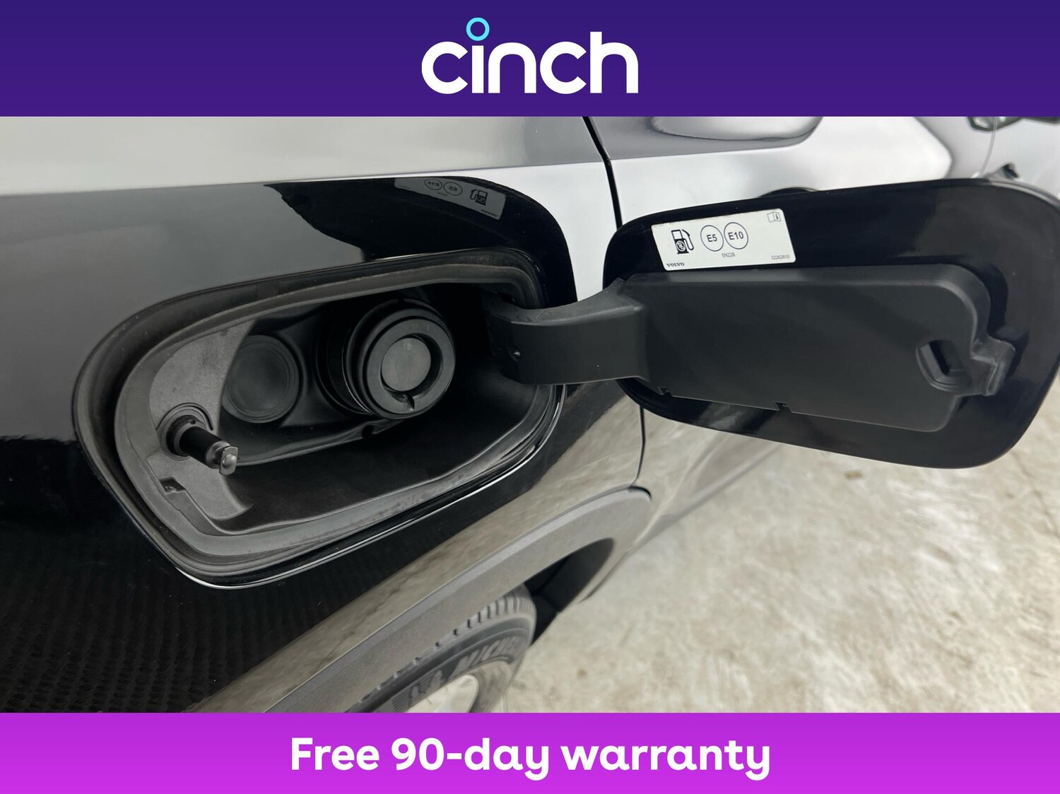 Used Volvo XC40 2022 for sale - 76609341: Photo 29