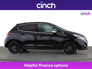 Used Peugeot 208 2018 for sale - 76133301: Photo 2