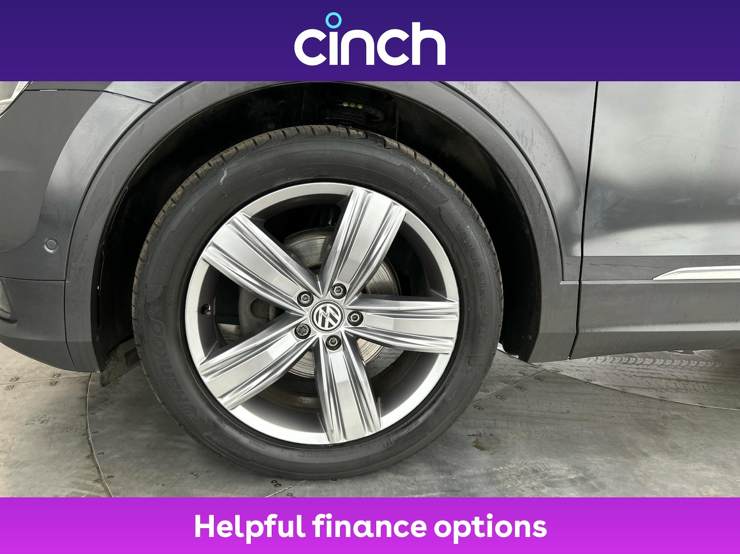 Used Volkswagen Tiguan 2019 for sale - 76557856: Photo 24