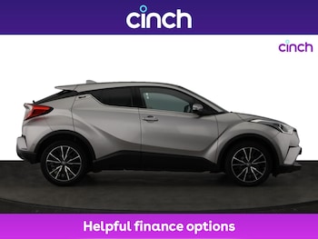 Used Toyota C-HR 2017 for sale - 76133273: Photo 2