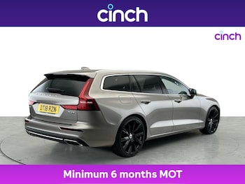 Used Volvo V60 2018 for sale - 75538438: Photo