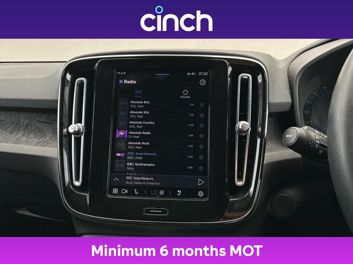 Used Volvo XC40 2022 for sale - 76041222: Photo 32