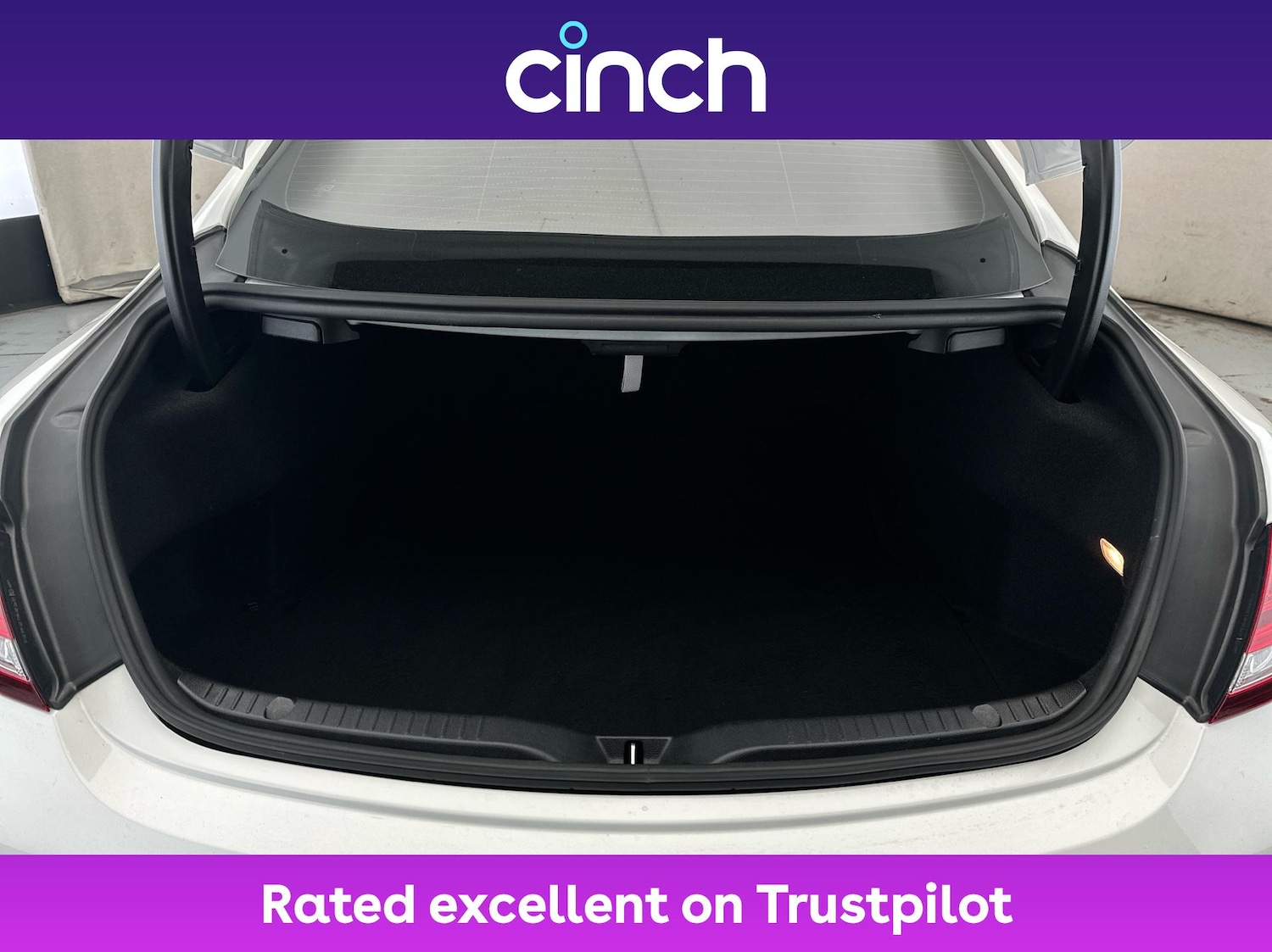 Used Mercedes-Benz C Class 2018 for sale - 76883861: Photo 21