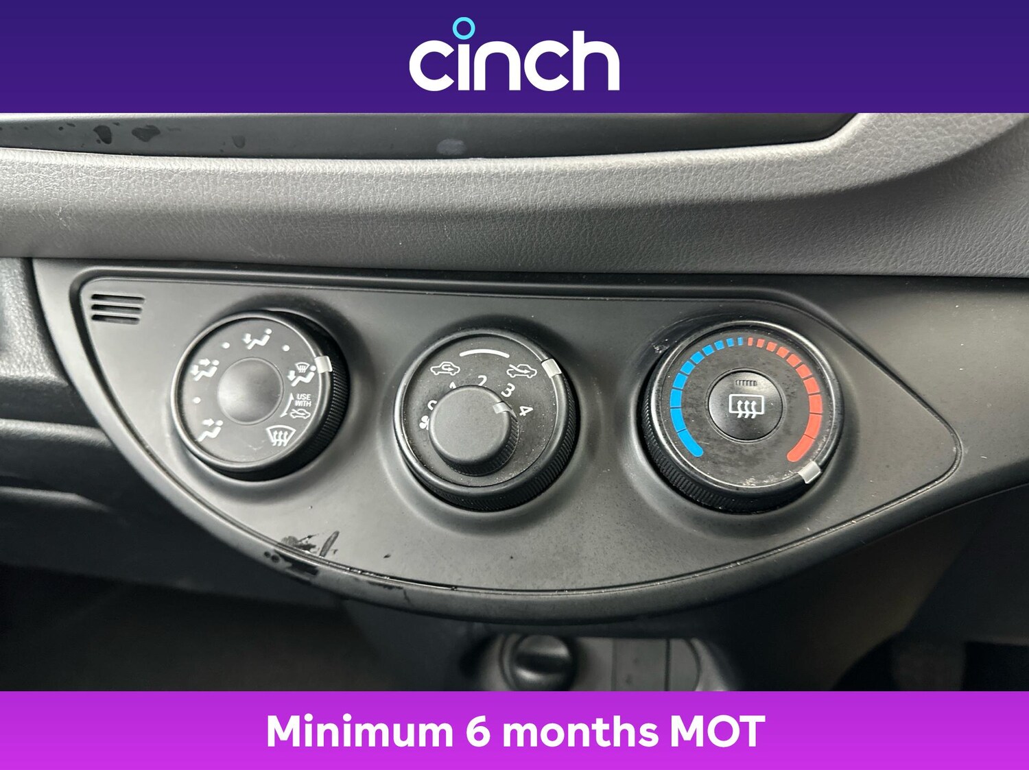 Used Toyota Yaris 2018 for sale - 76954516: Photo 32