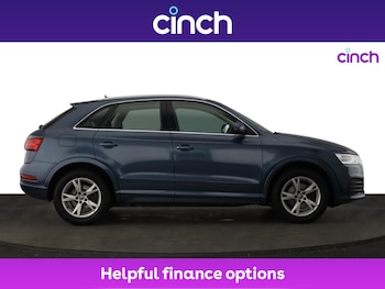 Used Audi Q3 2017 for sale - 77013871: Photo