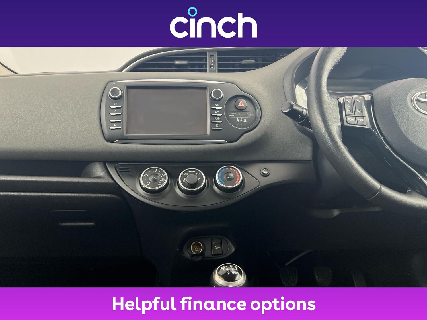 Used Toyota Yaris 2017 for sale - 76616829: Photo 17