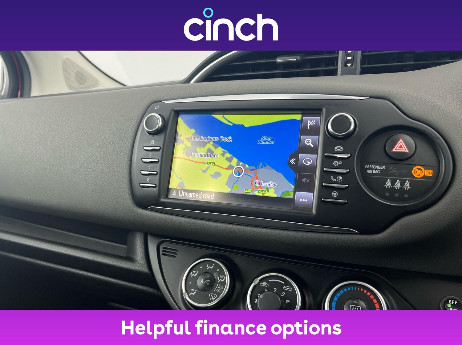 Used Toyota Yaris 2017 for sale - 76616829: Photo 30