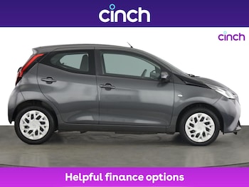 Used Toyota AYGO 2021 for sale - 76241861: Photo 2