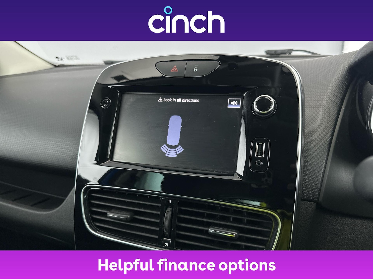 Used Renault Clio 2019 for sale - 76883865: Photo 35