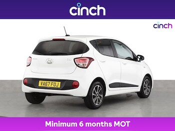 Used Hyundai i10 2018 for sale - 76468891: Photo