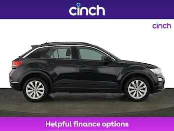 Used Volkswagen T-Roc 2019 for sale - 77018411: Photo