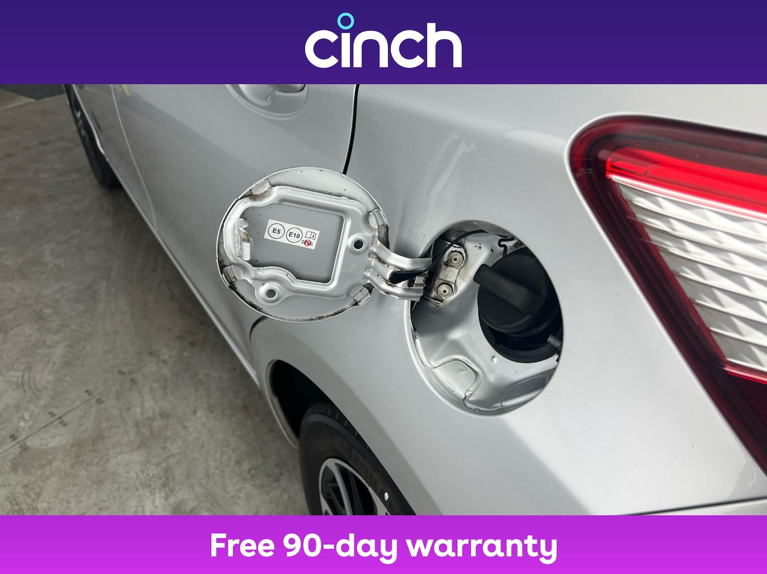 Used Toyota Yaris 2019 for sale - 76574914: Photo 29