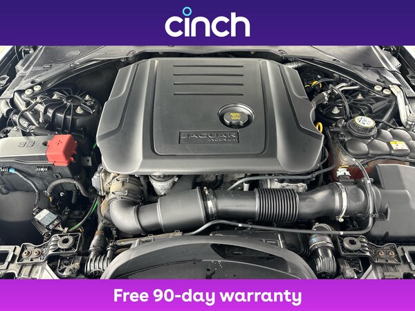Used Jaguar XE 2019 for sale - 76257325: Photo 23