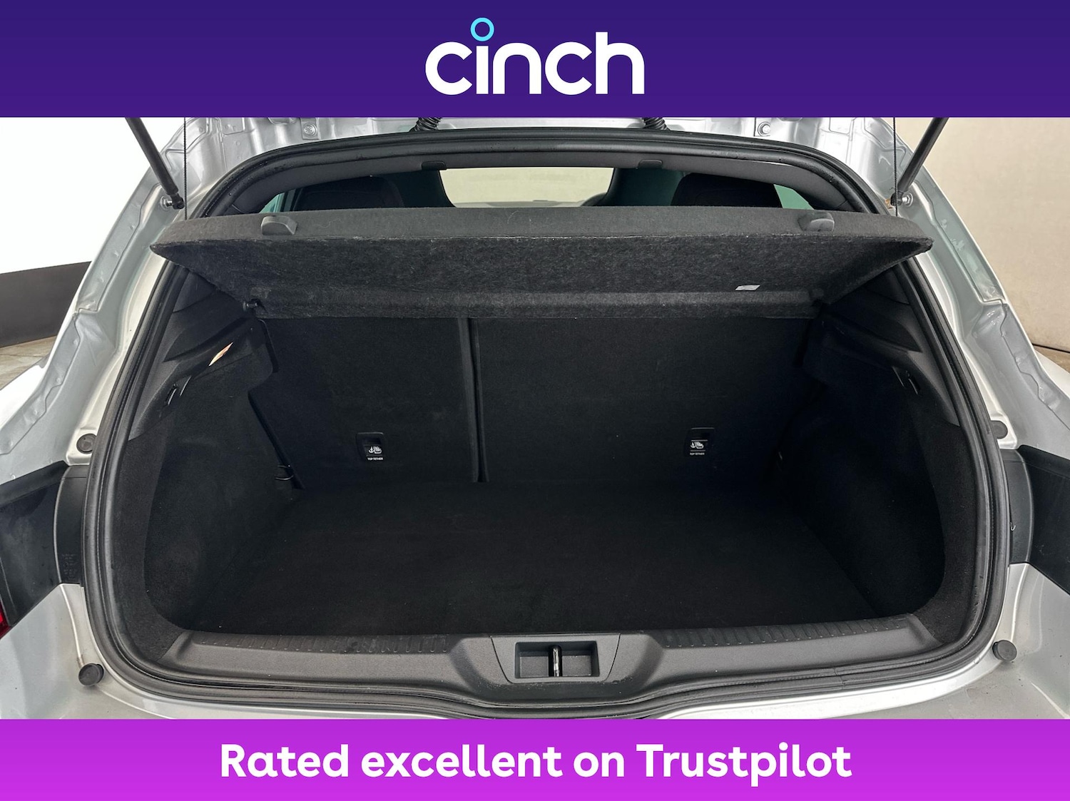 Used Renault Megane 2020 for sale - 76420179: Photo 21