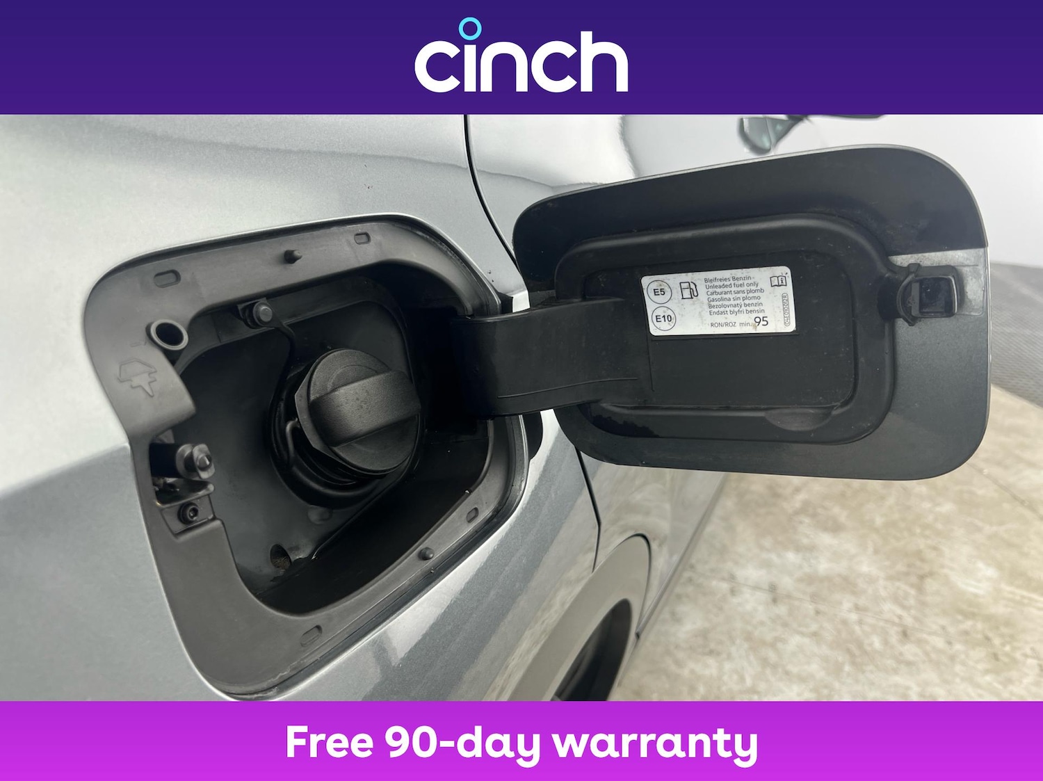 Used Volkswagen T-Roc 2021 for sale - 76569224: Photo 29