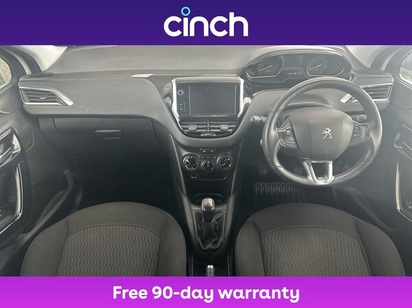 Used Peugeot 208 2018 for sale - 76313464: Photo 15