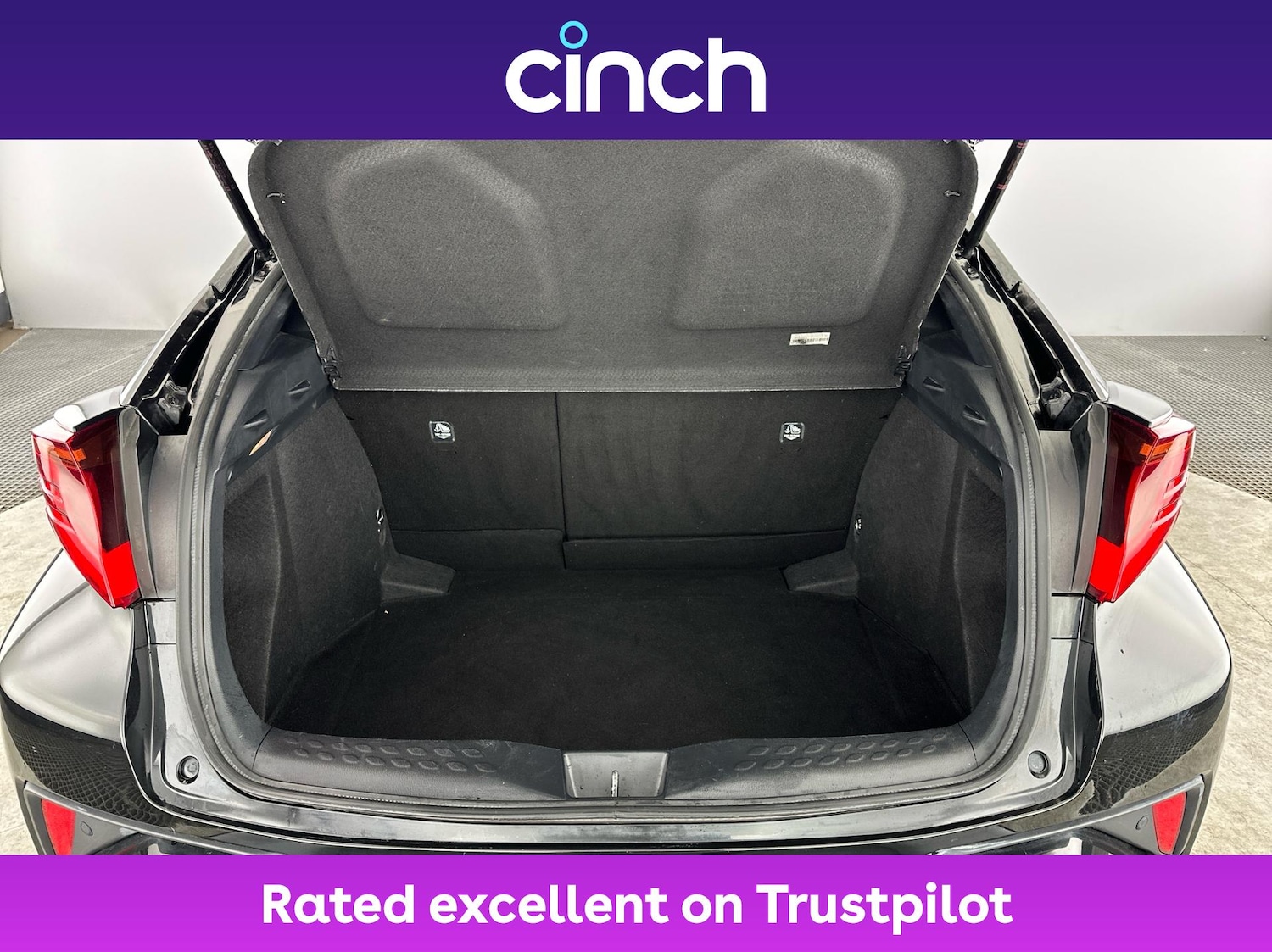 Used Toyota C-HR 2020 for sale - 76901600: Photo 21