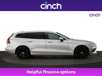 Used Volvo V60 2020 for sale - 76125195: Photo 2