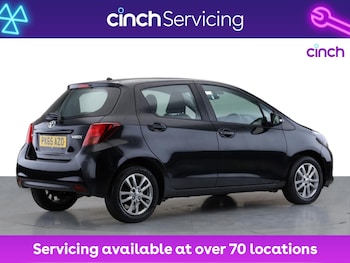 Used Toyota Yaris 2015 for sale - 76685460: Photo