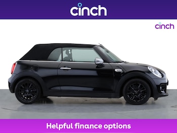 Used MINI Convertible 2018 for sale - 76318832: Photo 2