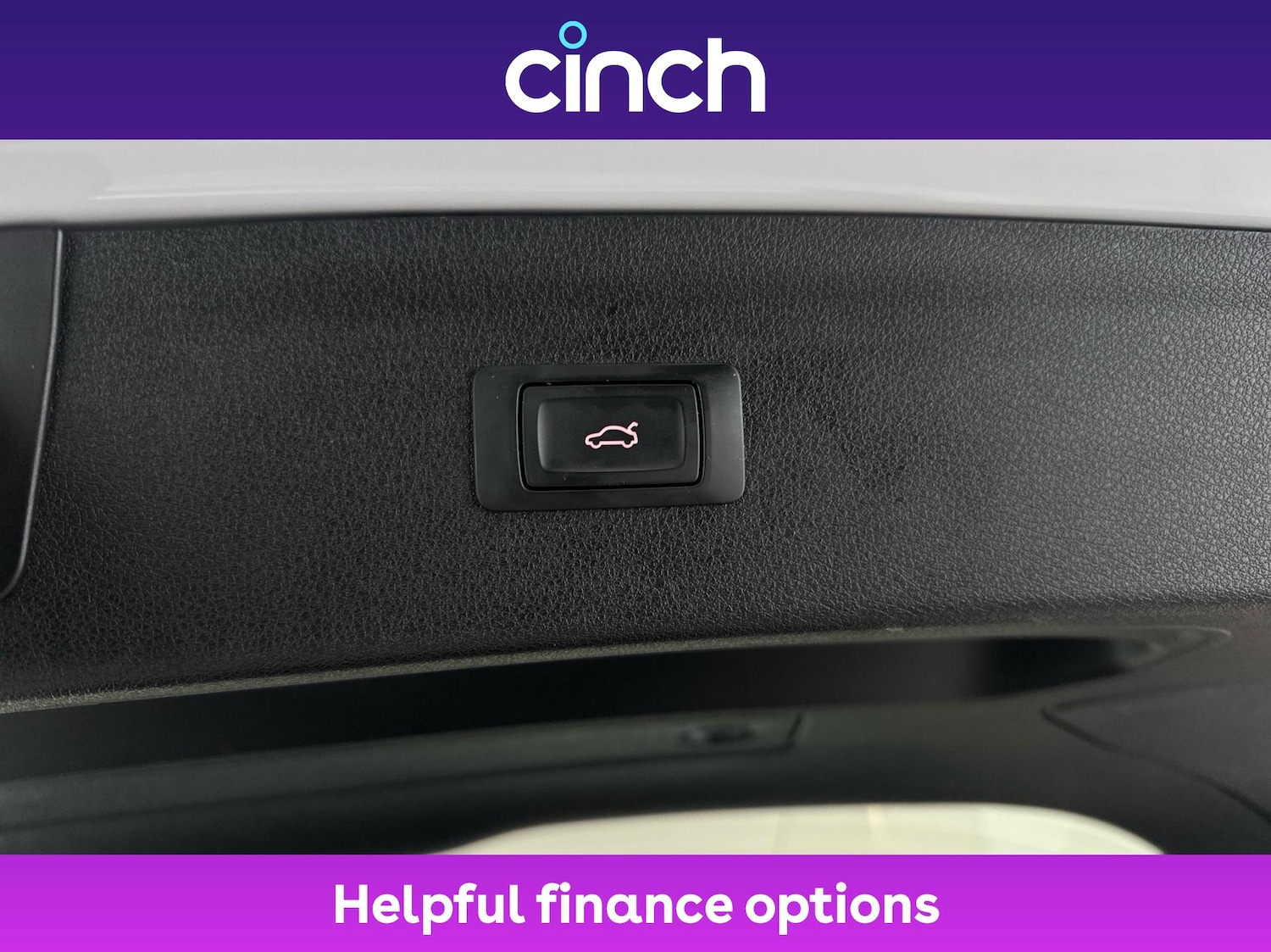 Used Audi Q3 2018 for sale - 76609328: Photo 35