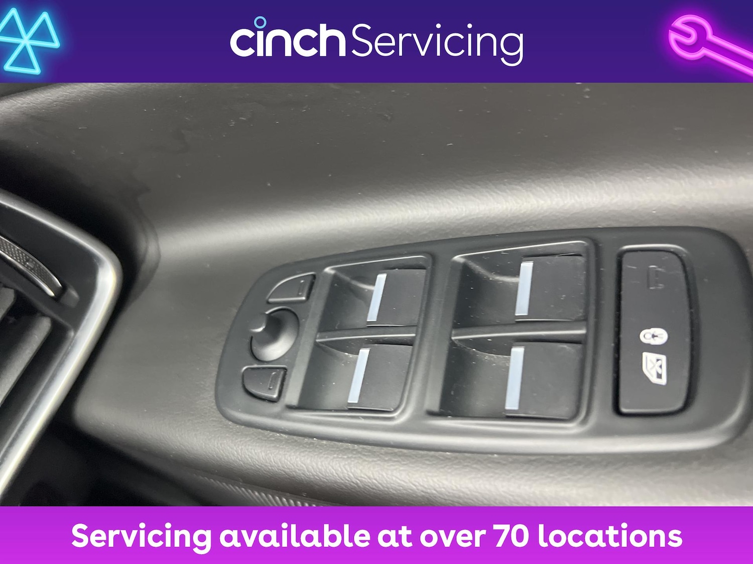 Used Jaguar XE 2018 for sale - 76934161: Photo 36