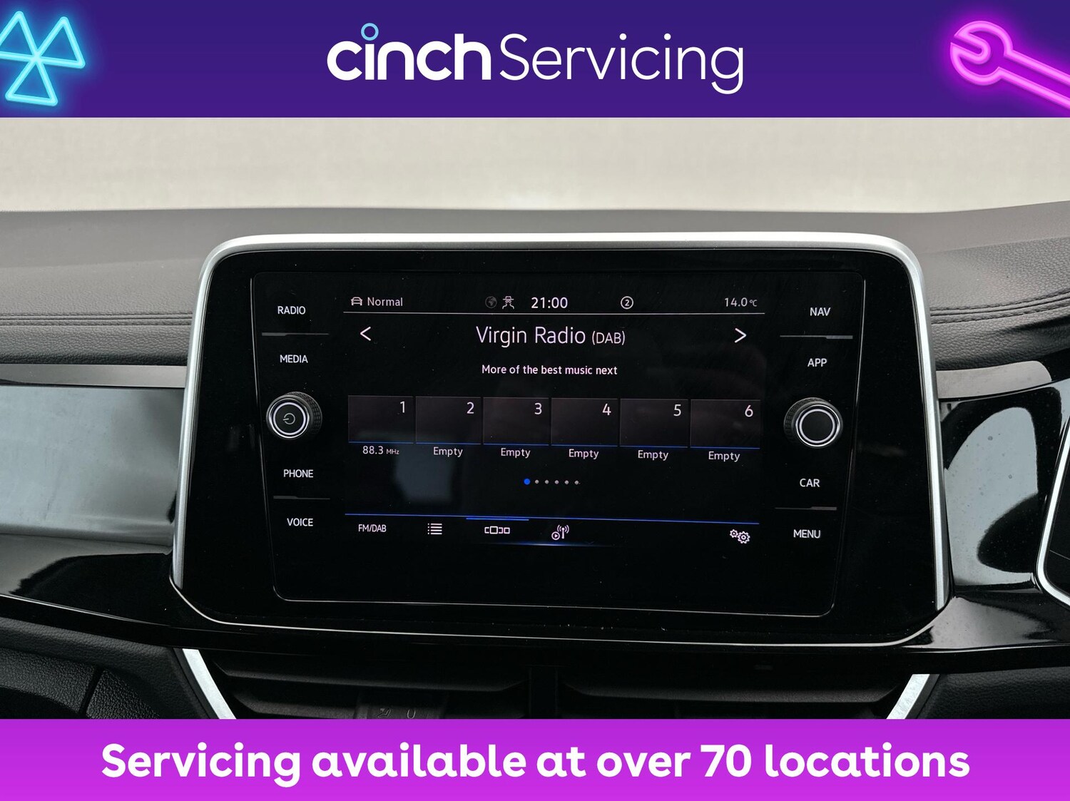 Used Volkswagen T-Roc 2023 for sale - 76378558: Photo 31