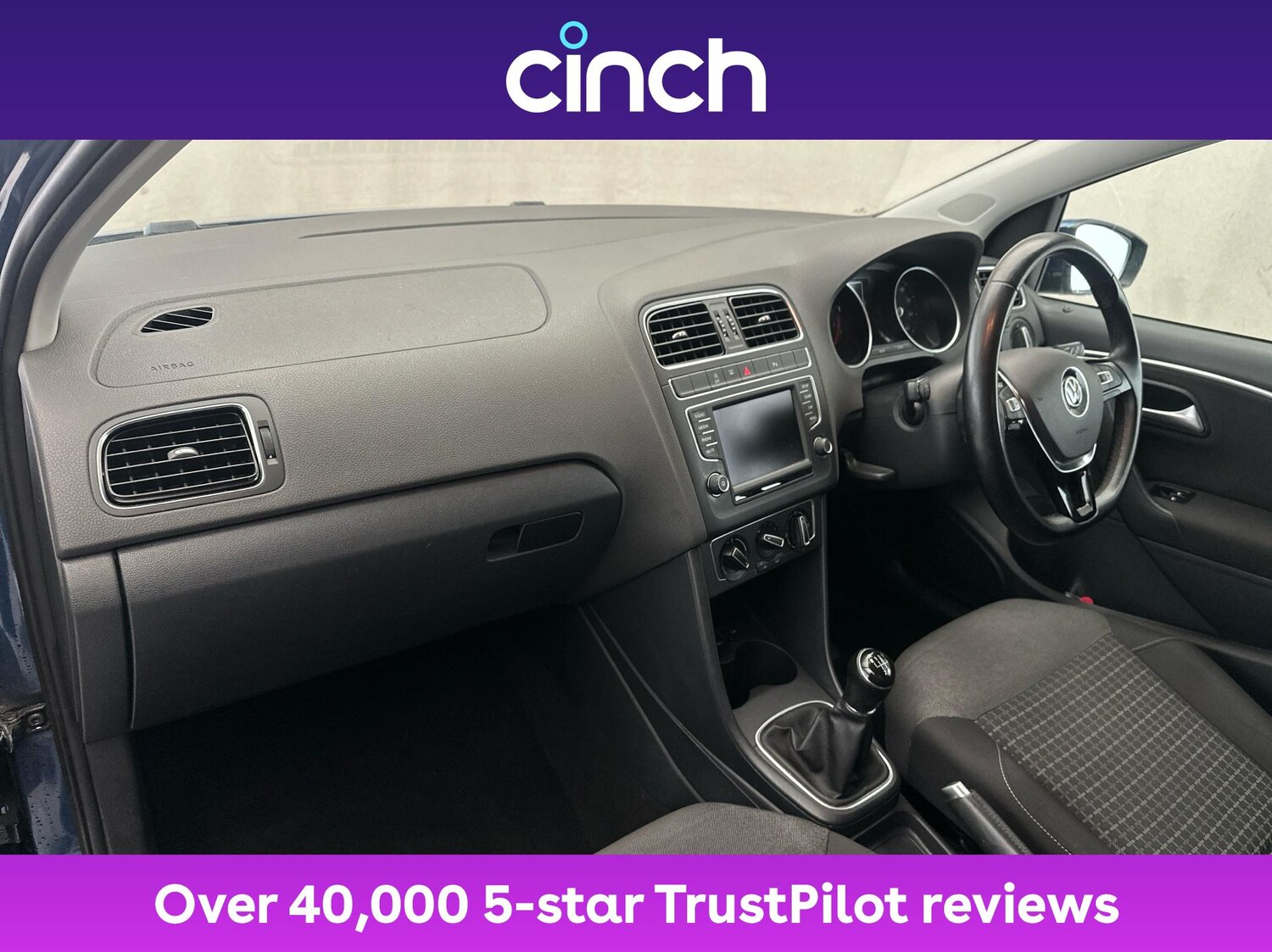 Used Volkswagen Polo 2015 for sale - 76717579: Photo 14