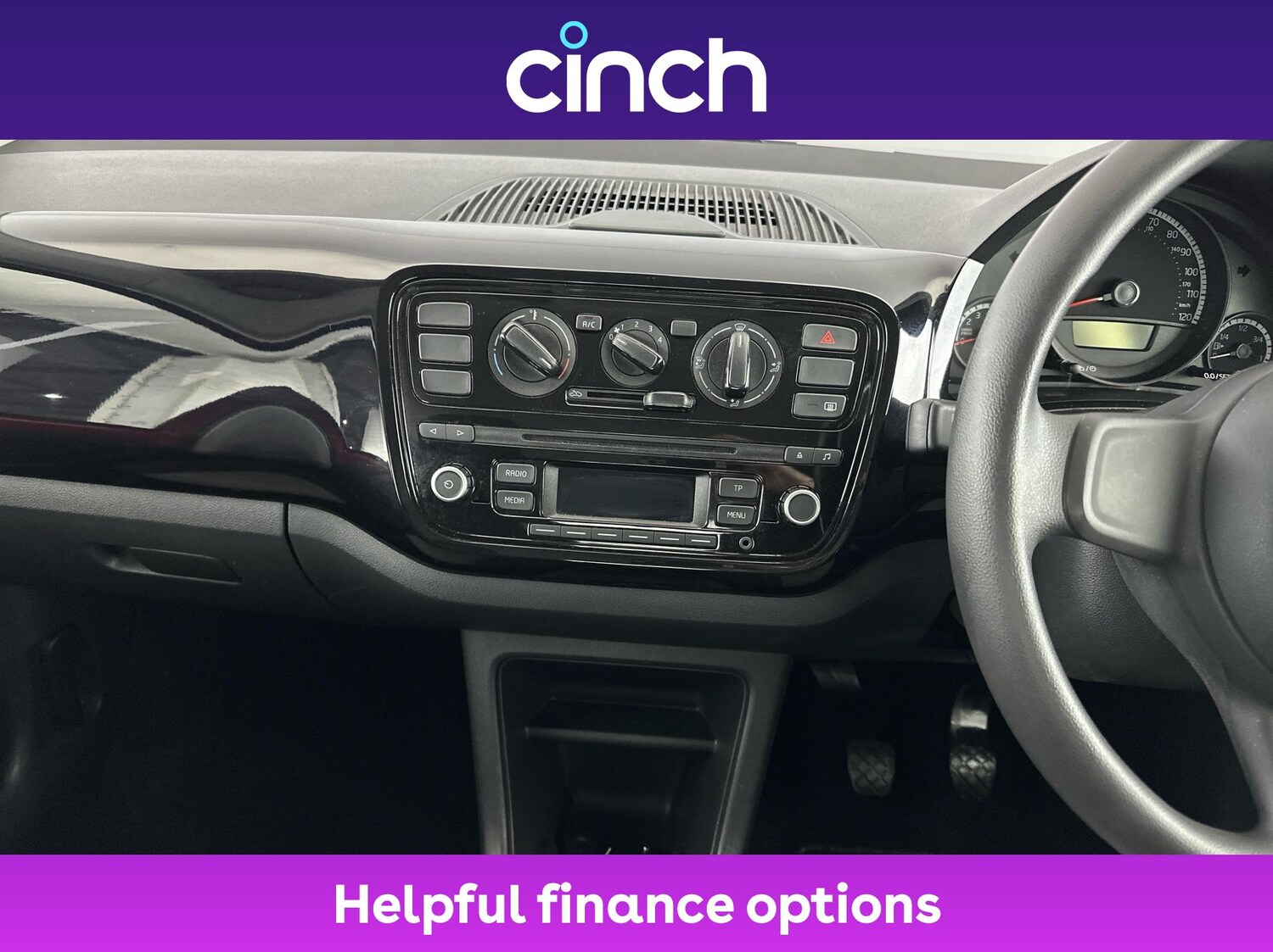 Used Volkswagen up! 2016 for sale - 76586702: Photo 17