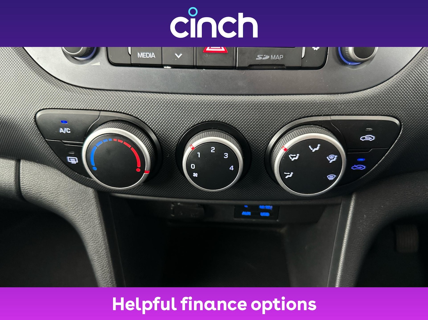 Used Hyundai i10 2019 for sale - 76453344: Photo 35