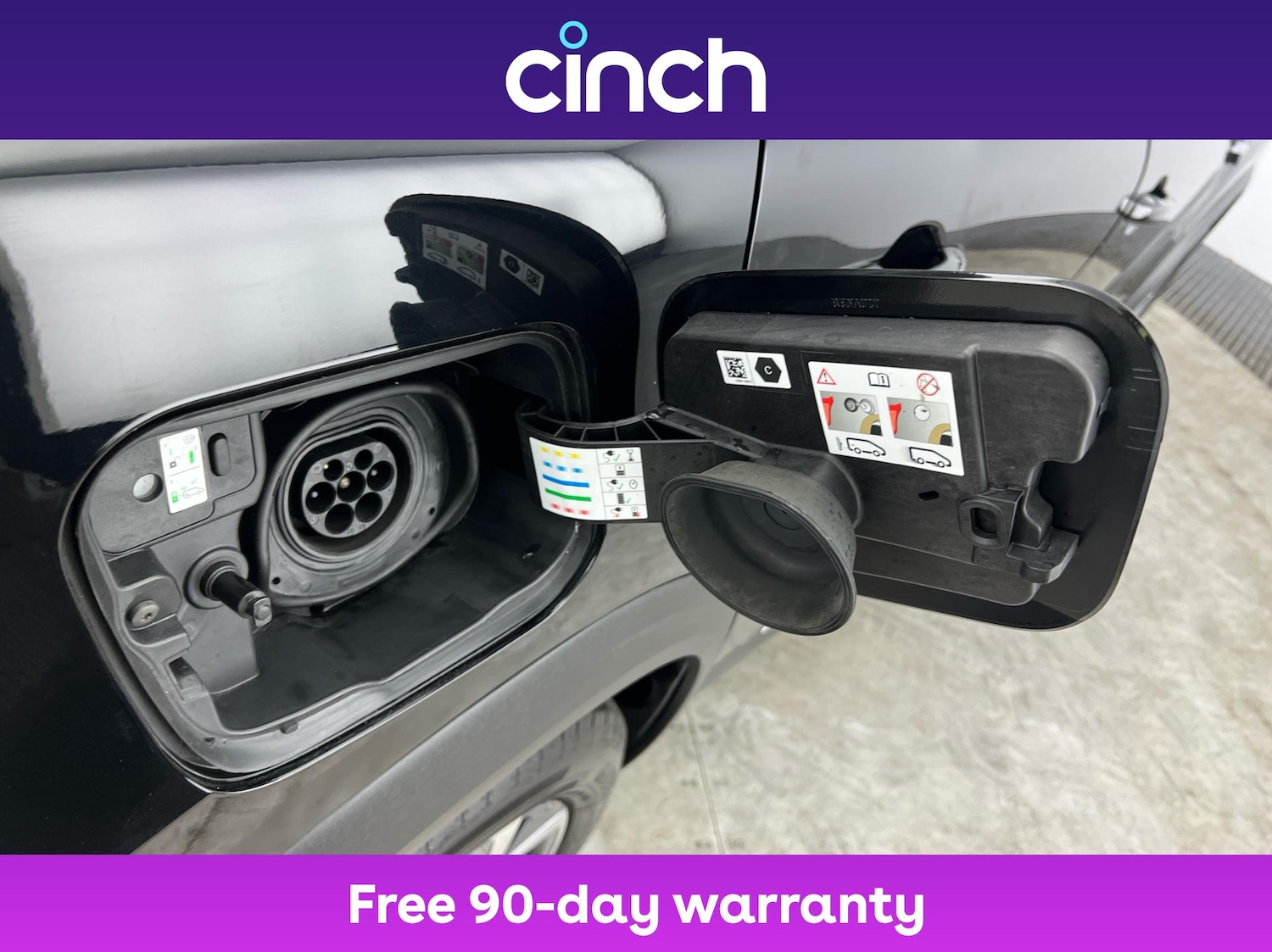 Used Renault Captur 2023 for sale - 76400525: Photo 29