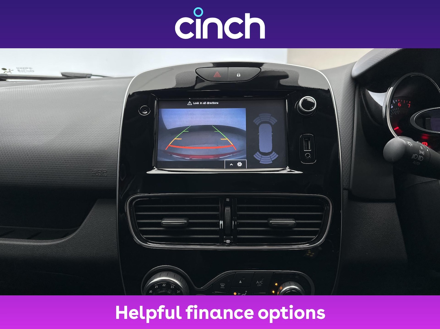 Used Renault Clio 2017 for sale - 76977978: Photo 35