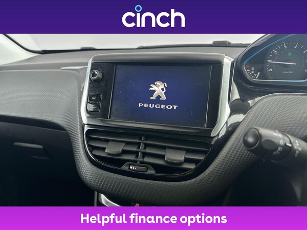 Used Peugeot 2008 2018 for sale - 76250415: Photo 17