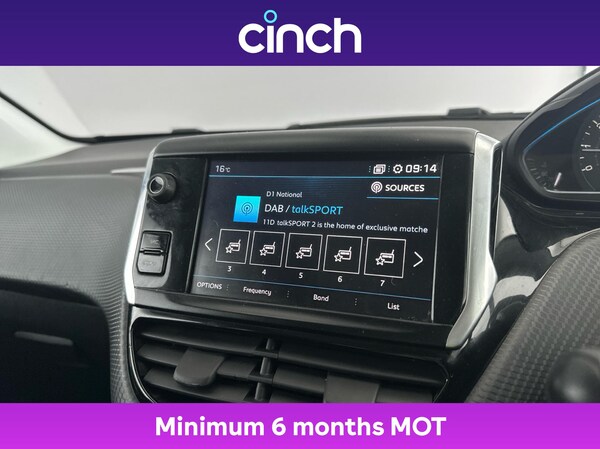 Used Peugeot 2008 2018 for sale - 76250415: Photo 32
